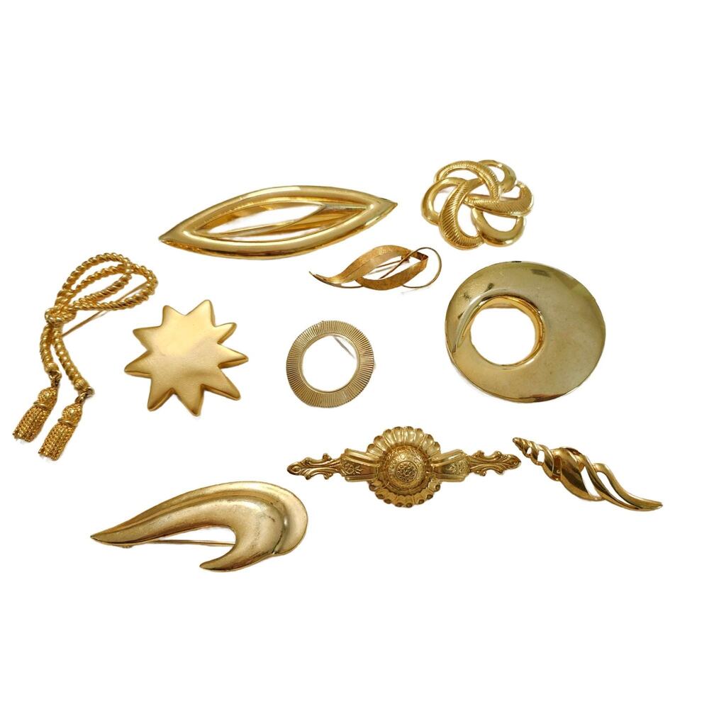 Vintage Gold Tone Brooch Lot of 10, Vintage Lapel Pin Bundle, 1"-4" Tall